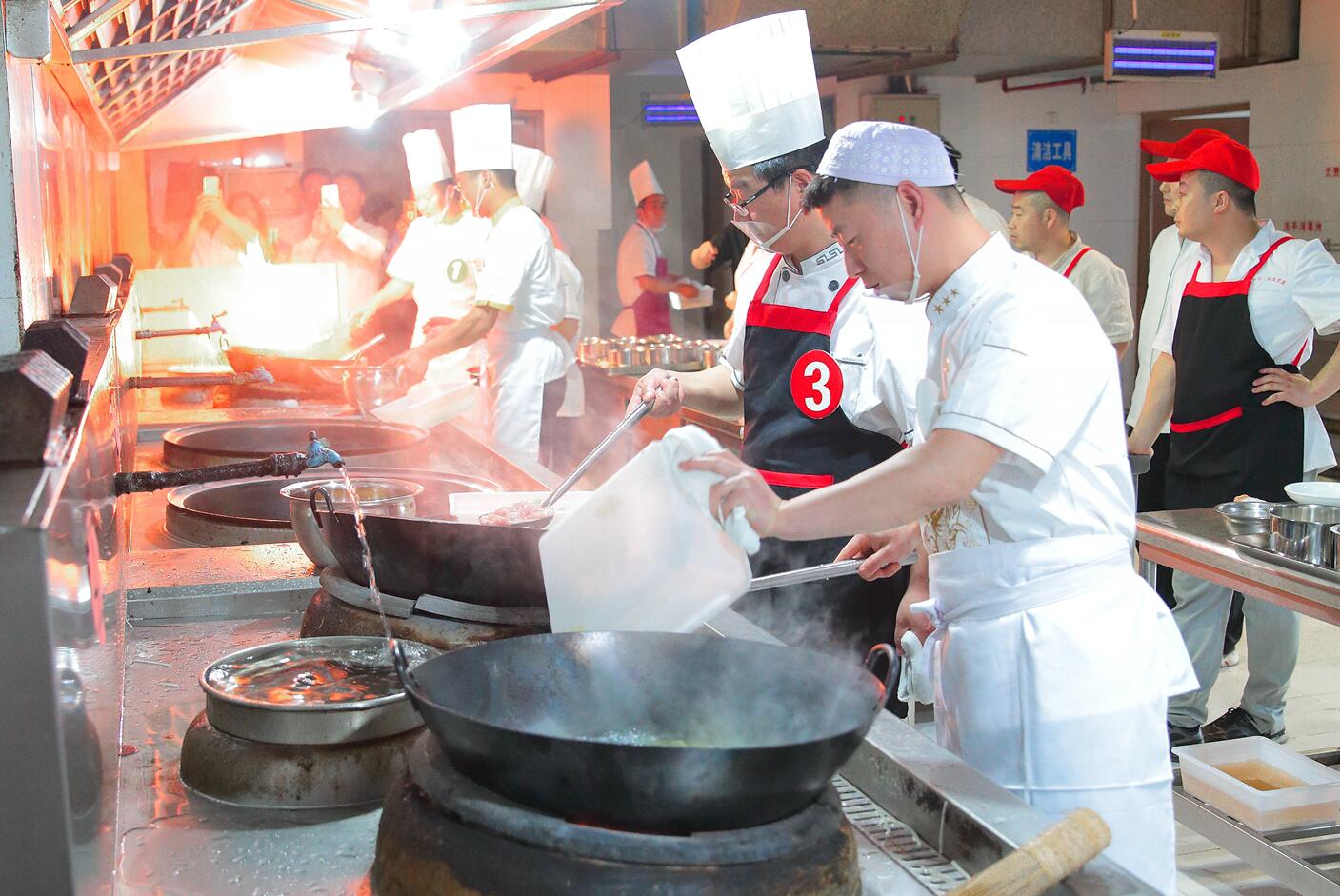 华体育会app地址第五届烹饪大赛